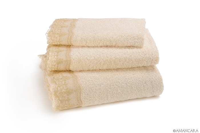 ALBACETE BATH TOWELS