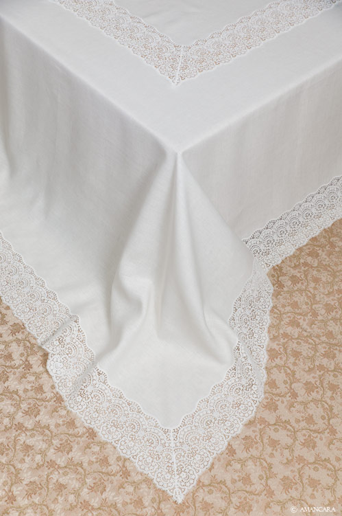 BRUGES LINEN TABLECLOTH