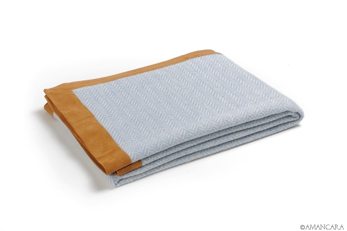 DERRY CASHMERE THROW BLUE