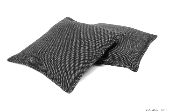 DOLMAN CASHMERE CUSHION COVER- DARK GREY