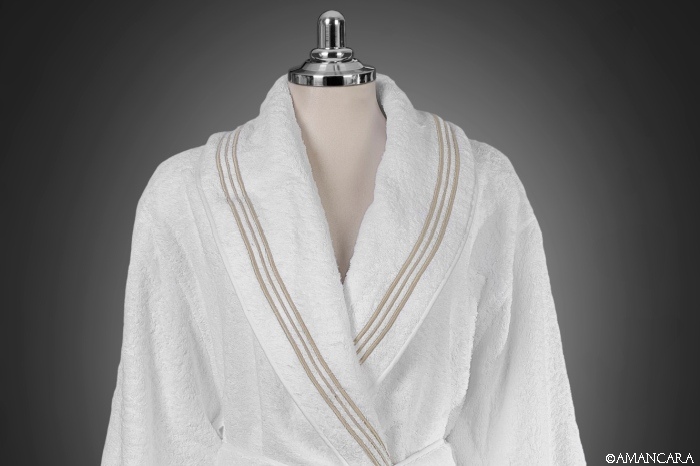 GENEVE BATHROBE WHITE