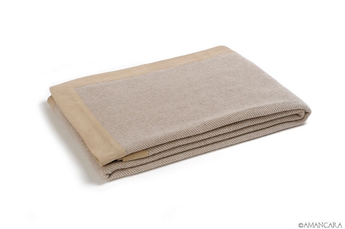 LAUSANNE CASHMERE THROW- BEIGE