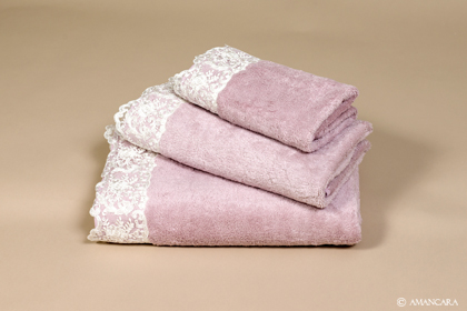 MILANO LACE BATH TOWEL