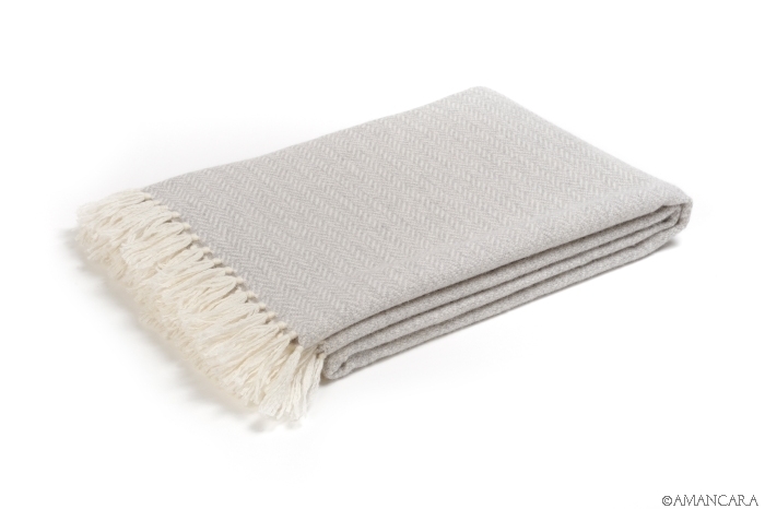 ST. MORITZ CASHMERE THROW-CITY