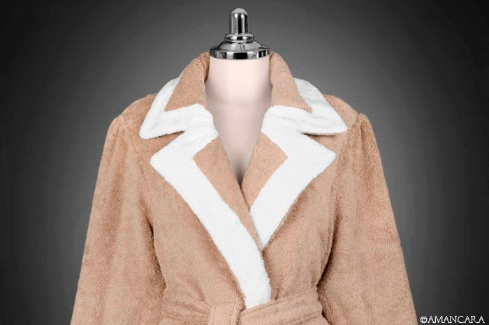 ST. RAPHAEL BATHROBE PEACH